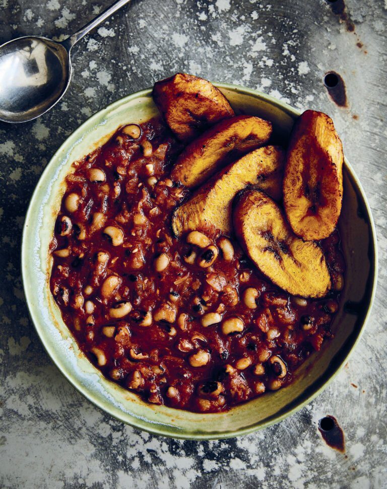 Nigerian Stewed Black-eyed Peas And Plantains (Ewa Riro And Dodo) from Joe Yonan's Cool Beans