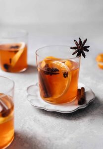 15+ Last Minute Vegan Christmas Drinks