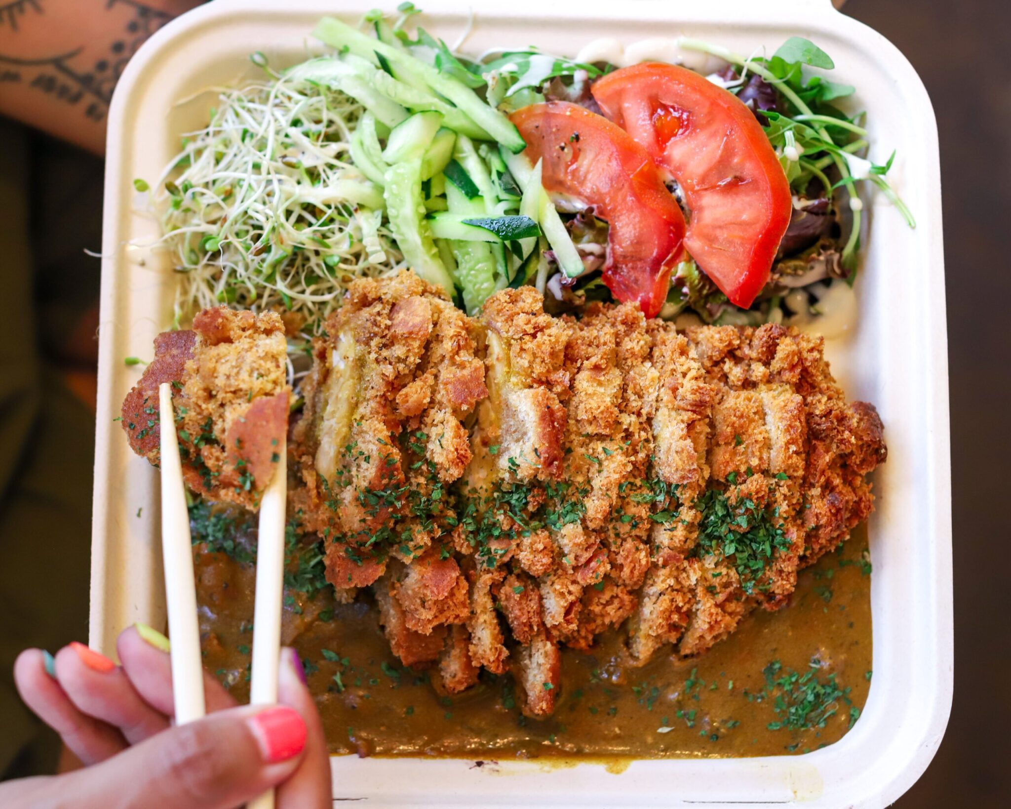 6 BEST Places to Eat Vegan Food in Honolulu: Peace Cafe - Tempeh Katsu