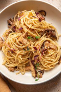 Simply Pasta: Vegan Cacio e Pepe