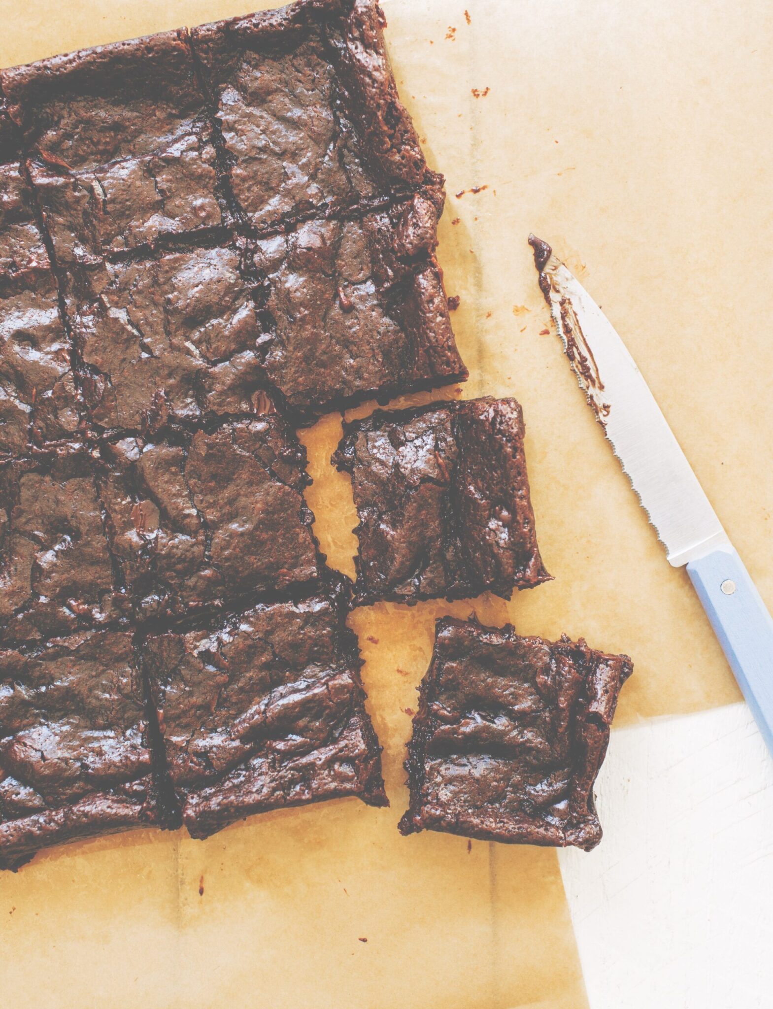 Fudgy vegan brownies