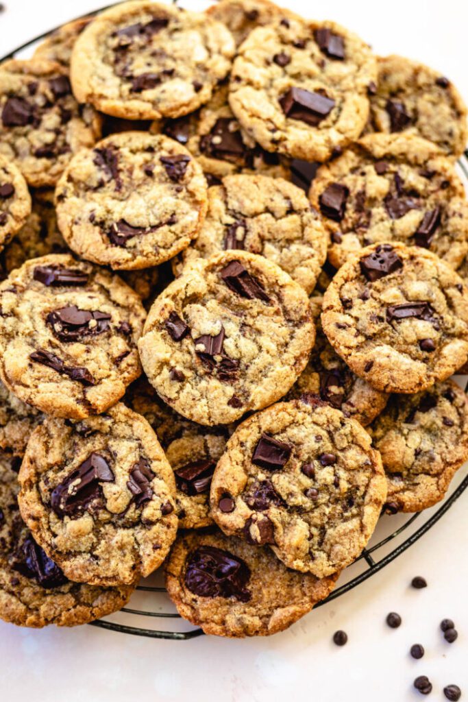 chocolate chip cookies