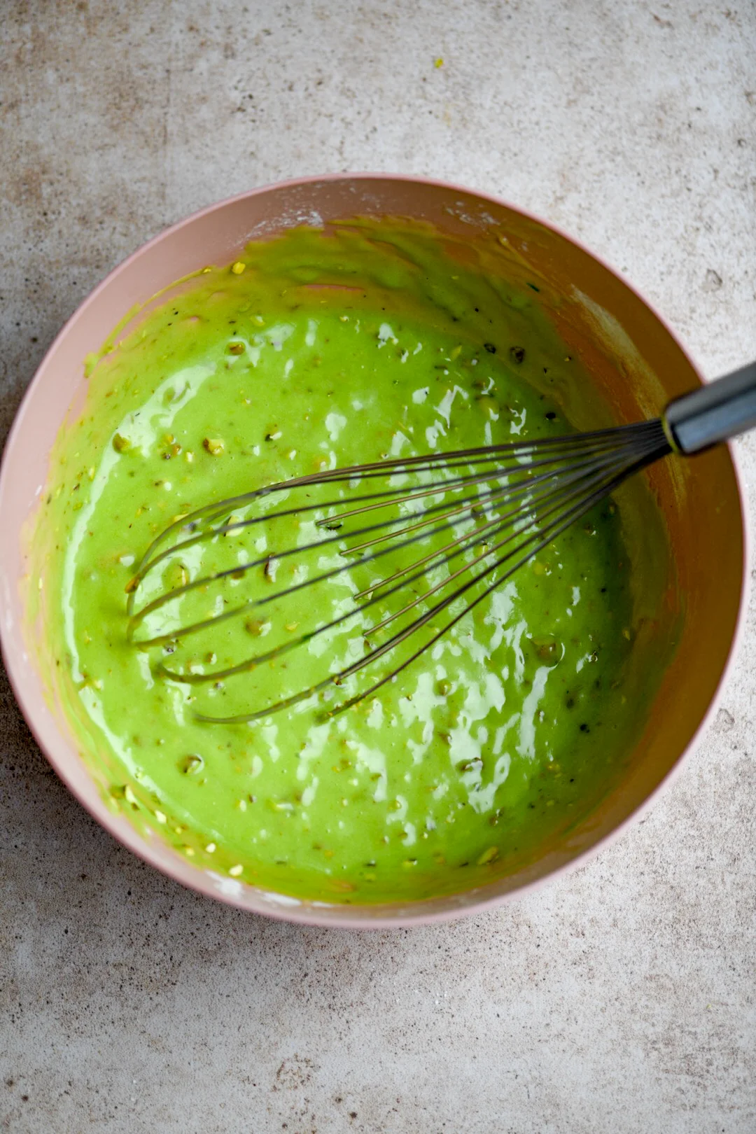 green pistachio cupcake batter