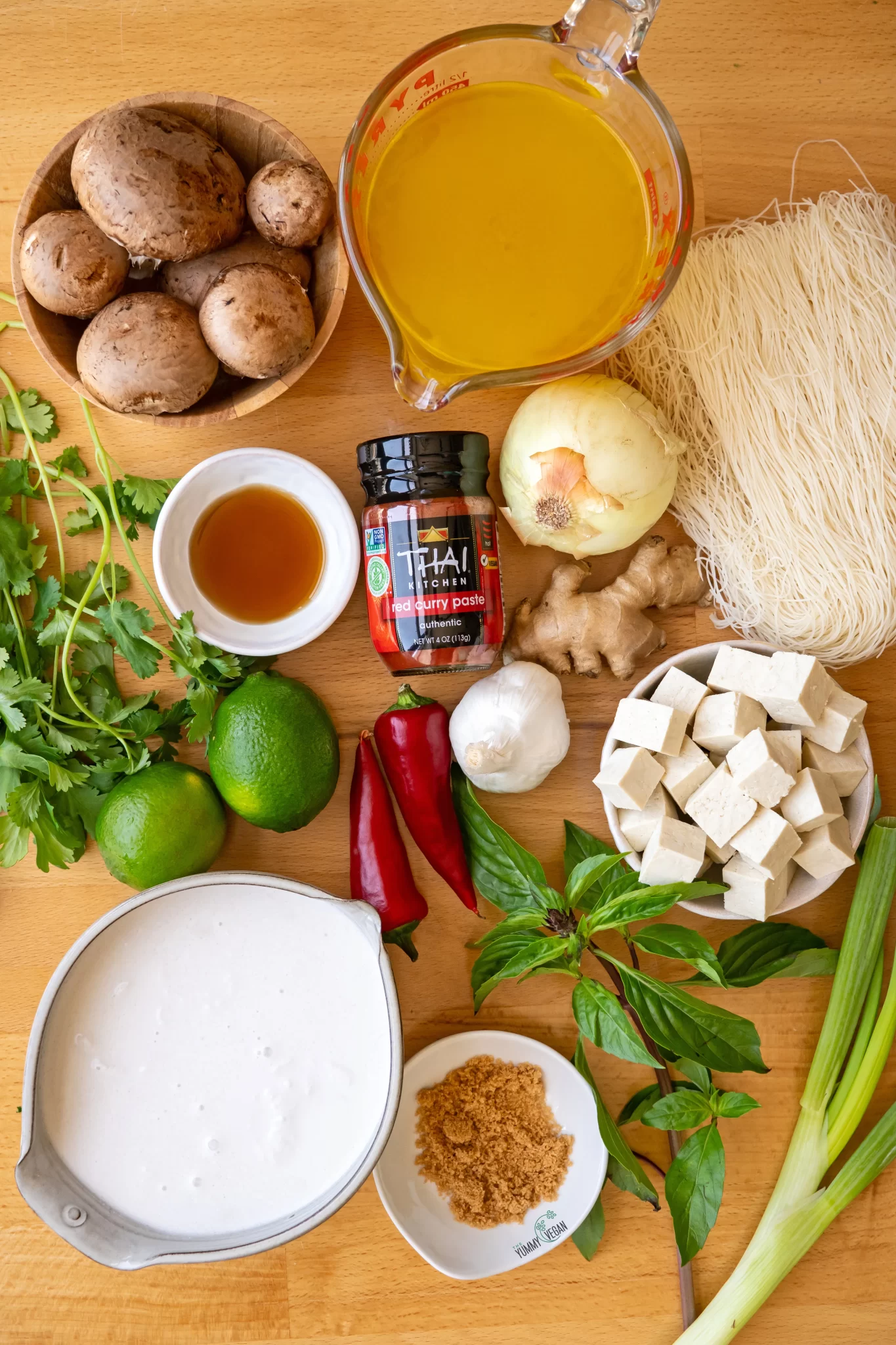 thai red curry noodle soup ingredients